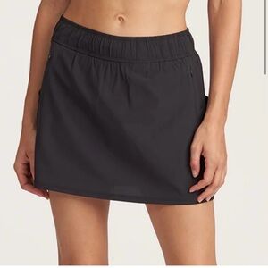Thrive Societe Pocket Skort Skirt Black Zip Pockets Stretch Elastic Waist